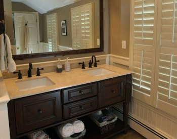 Classic New England Bath Featuring 2-Person Shower